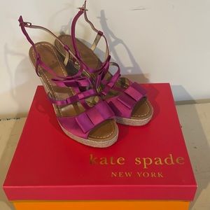 Pre-owned Kate Spade Juju Wedge Pink Satin size 9M